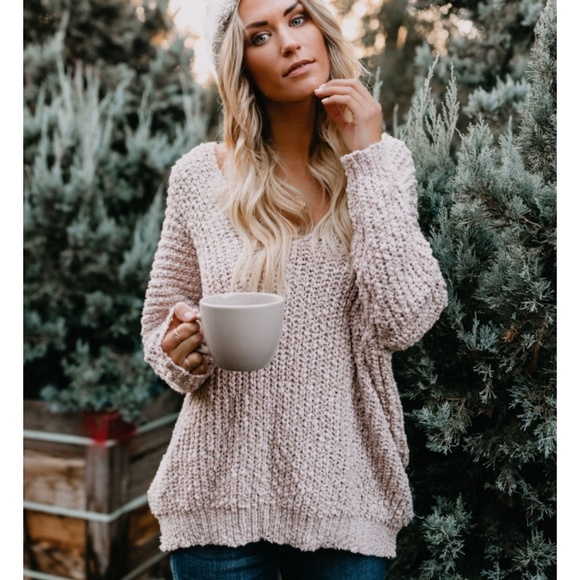 FIONA Loose Knit Pullover - Picture 7 of 8